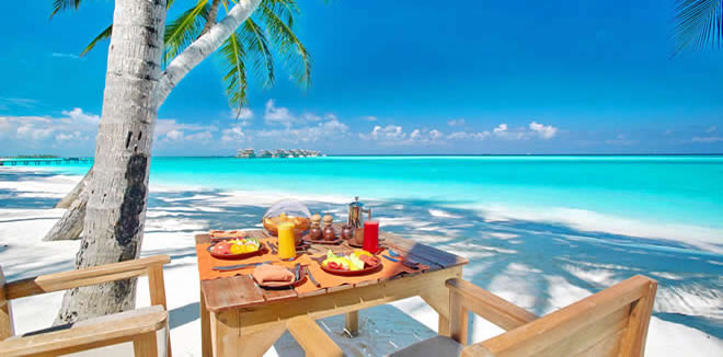 Top 10 Best Gourmet Resorts in Maldives,  Most Popular Dining in Hotels in the Maldives, hotel, Hotels, gourmetfood, Gourmet artistry, gourmet burge