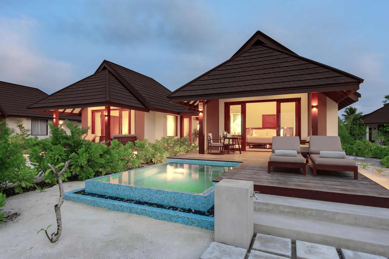 VARU by Atmosphere - A Premium All-Inclusive Resort beach pool suite