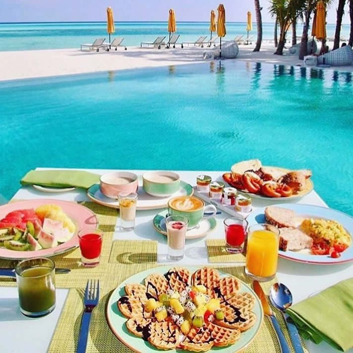 Breakfast with a View in maldives