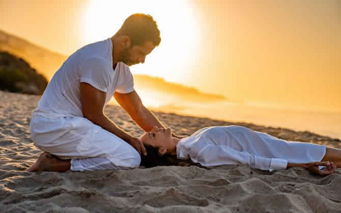 Master Practitioners in maldives beach