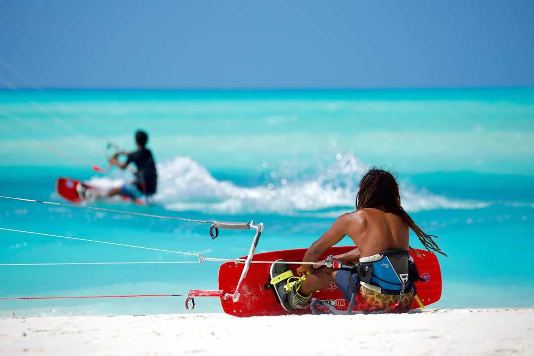 Kitesurfing in maldives
