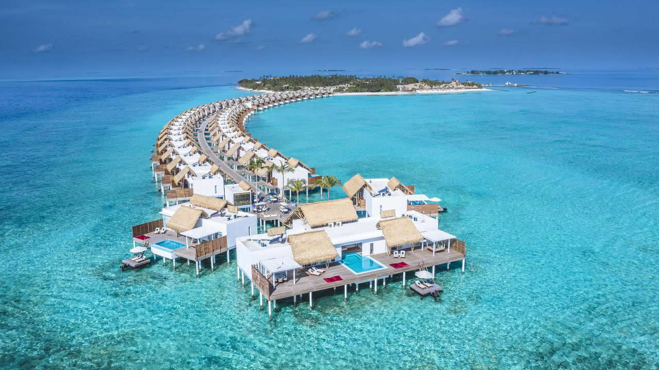 Emerald Maldives Resort & Spa, the main beach