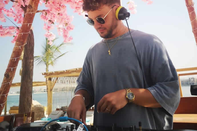 DJ Thomas Karnovski 