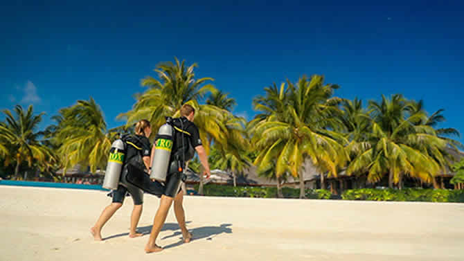 best dive resort in maldives
