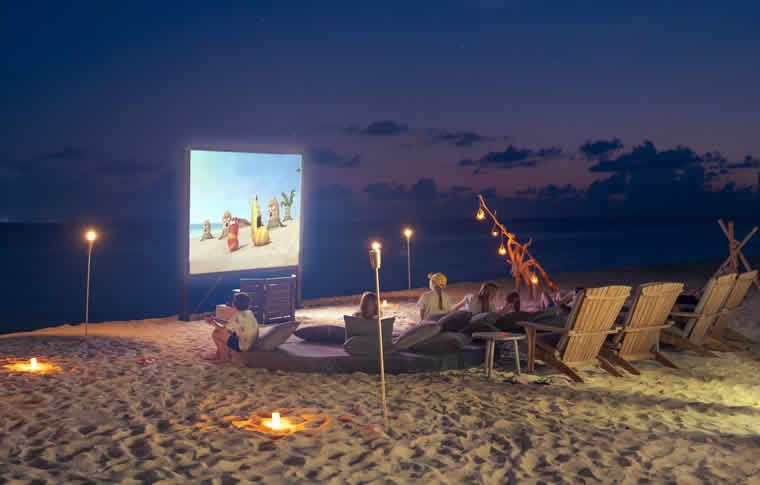 beach cinema in maldives