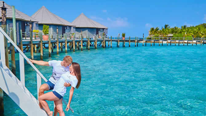 water pool villa in maldives