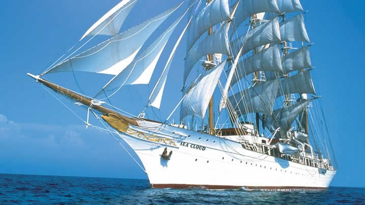 sailing cruise