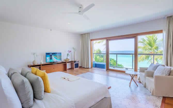 luxury beach villa for couples: the interior