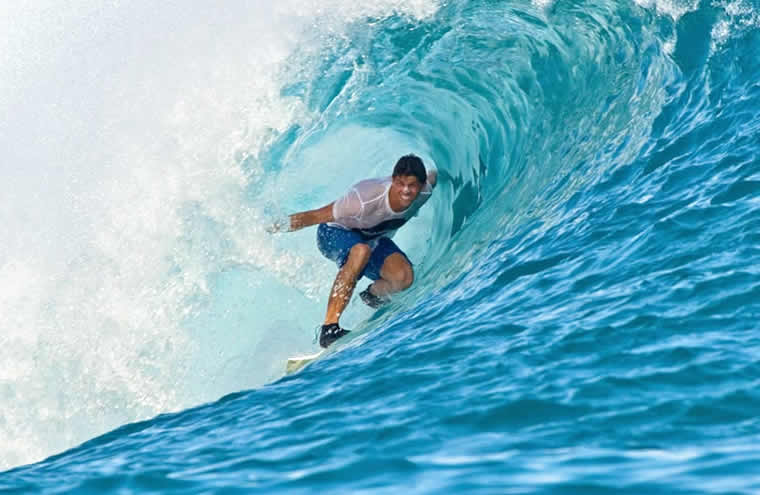 Anantara Dhigu surf break