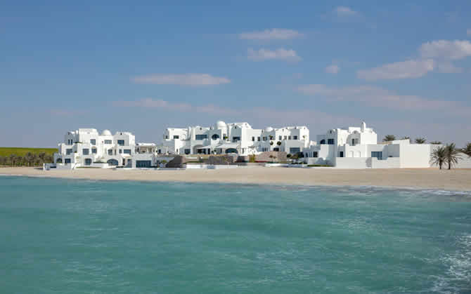 Anantara Santorini Abu Dhabi Retreat 2024
