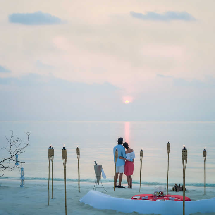 Maldives resort Honeymoon package
