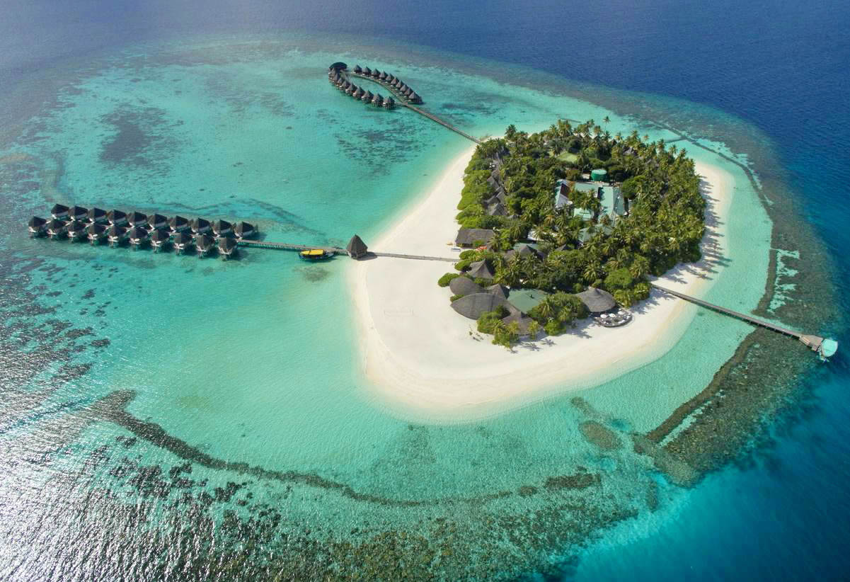 angaga resort maldives aerial 