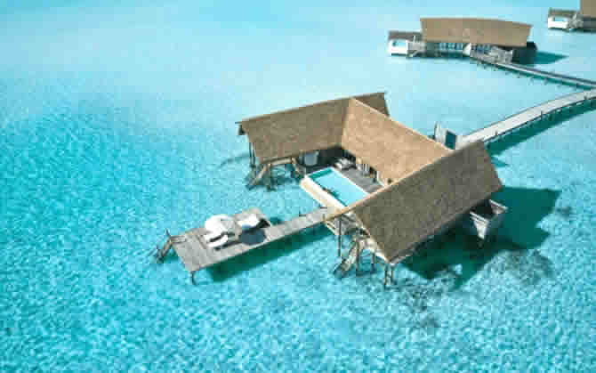 honeymoon iwater villa in maldives resort