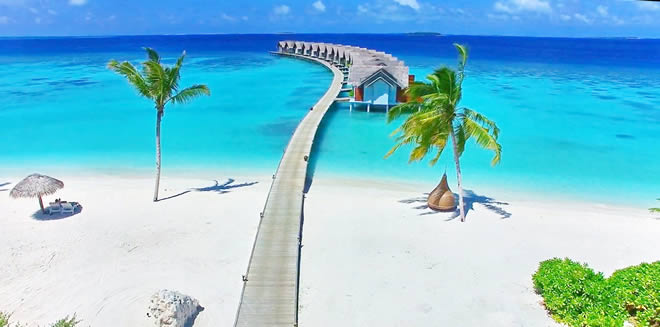 Furaveri Maldives, the beach