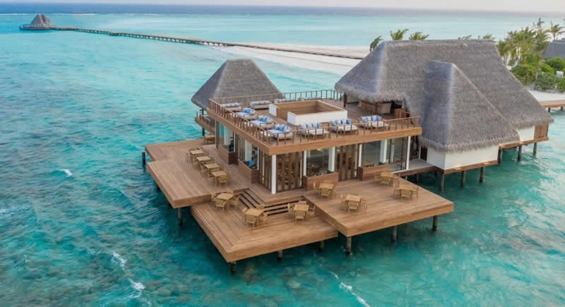 Best Luxury Water Villa Resort in Maldives 2022