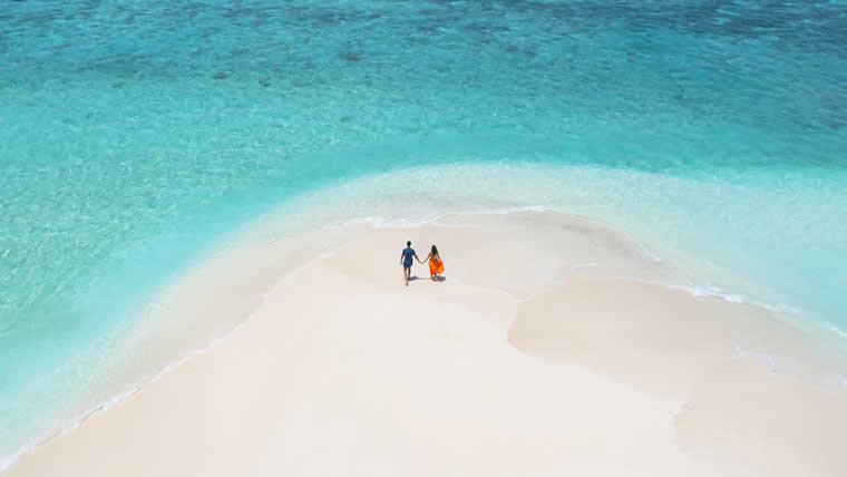 for couples: sand bank experience in maldives