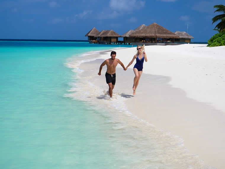 luxury honeymoon in maldives 2023