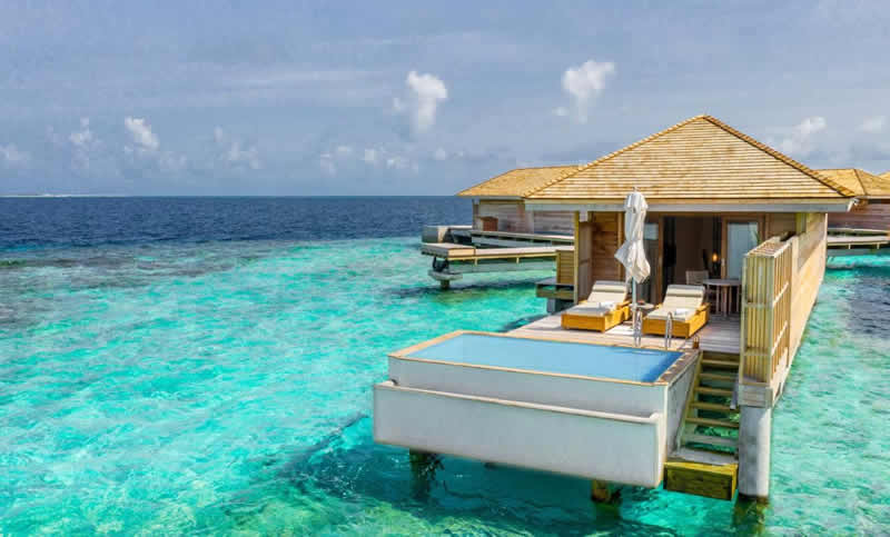 Kagi Maldives ocean pool villa