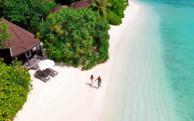 a perfect beach villa for couples