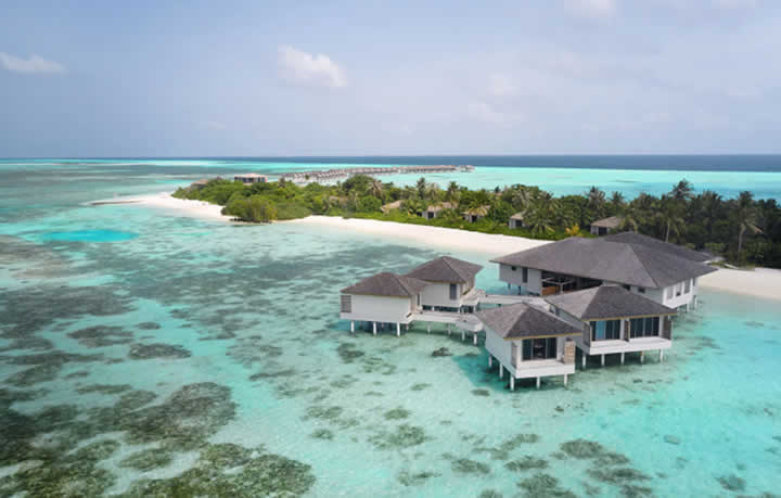 Le Méridien Maldives Resort: the beach