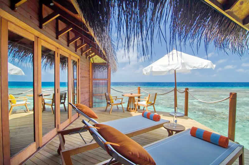 Mirihi Island Resort - beach villa