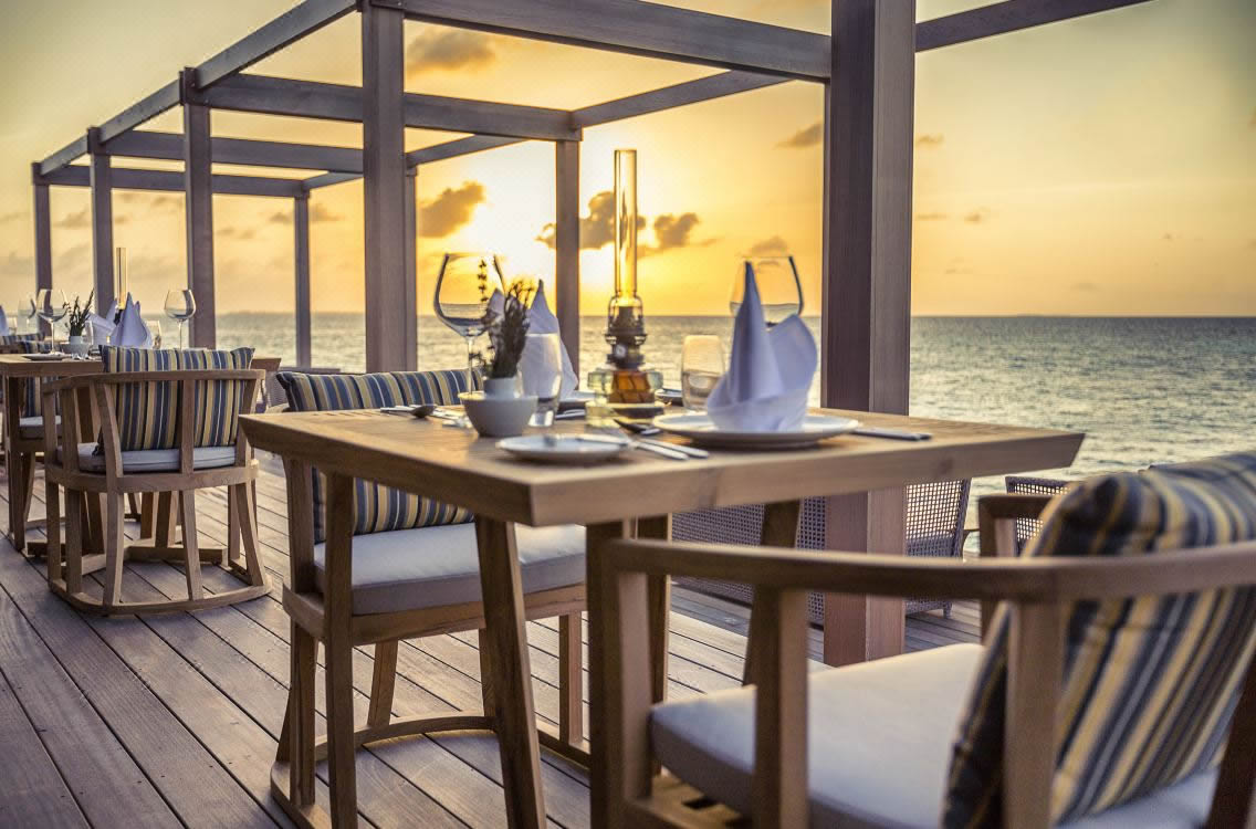 Nika Island Resort & Spa, Maldives, sununse dinner