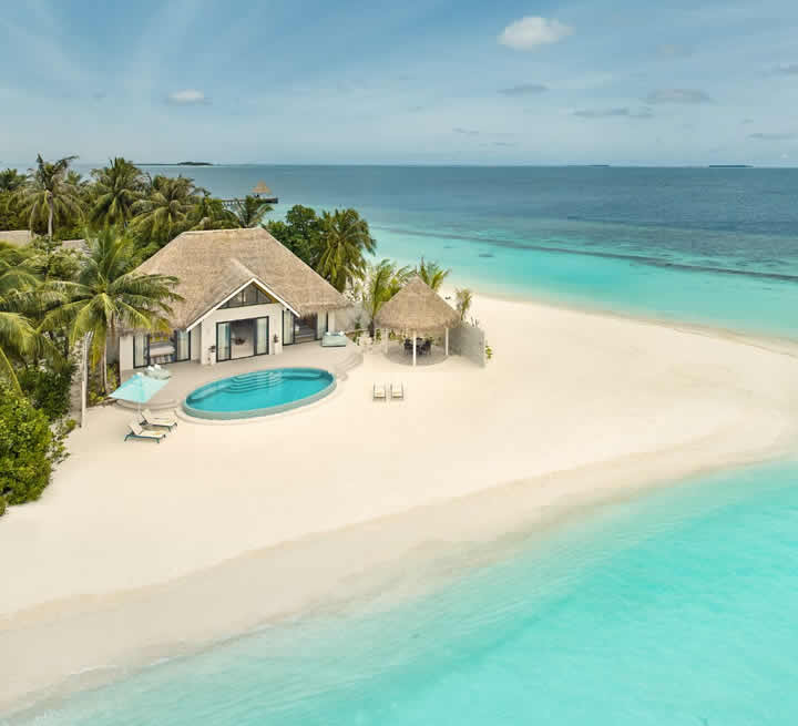 luxury beach house in maldives 