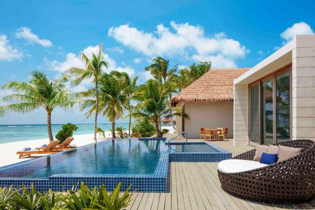 Radisson Blu Resort Maldives: two bedroom beach pool villa