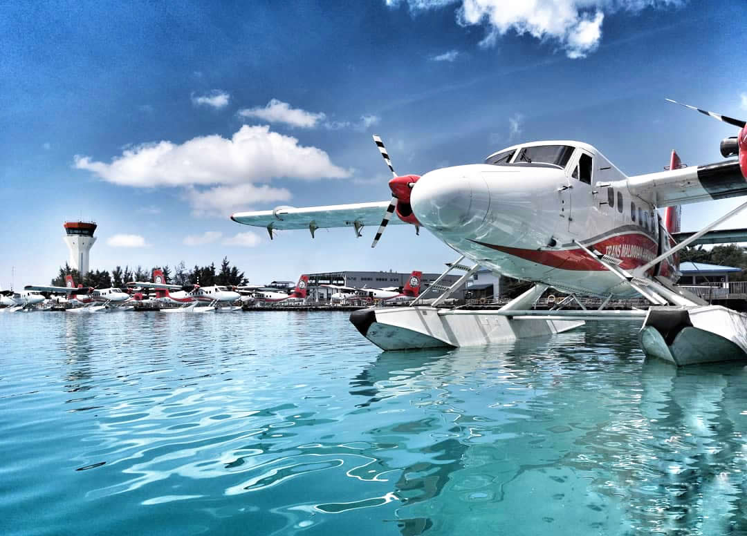 seaplane maldives