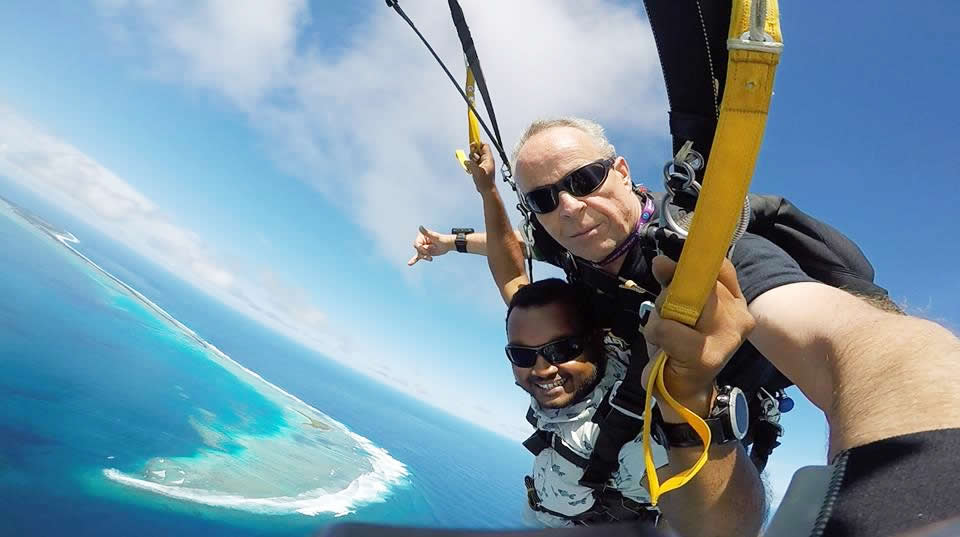 skydiving in maldives shangri las