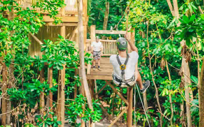 the world’s first fine dining zipline experience