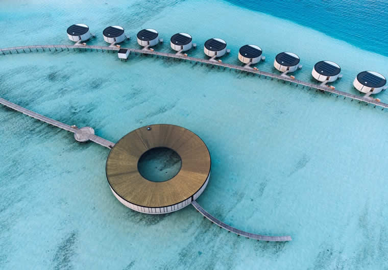 overwater spa in maldives