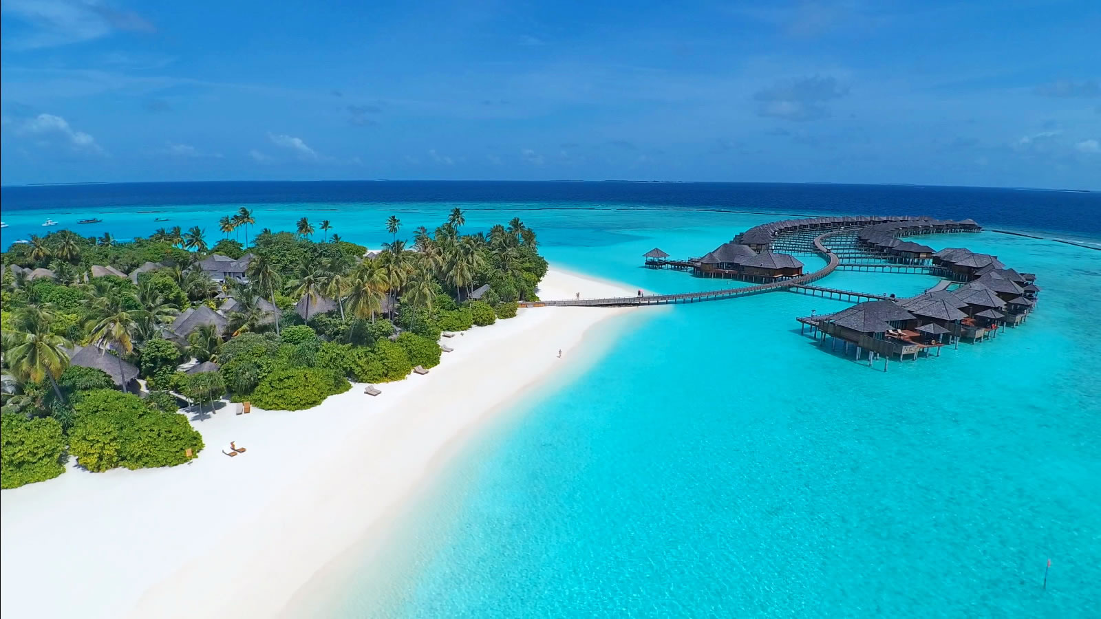 The Sun Siyam Iru Fushi Luxury Resort Maldives
