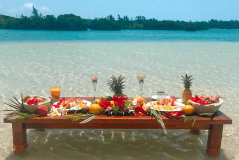 vacation meals" a fresh fruits