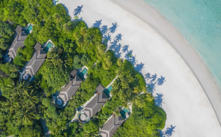 Anantara Kihavah  luxury beach villas with pool